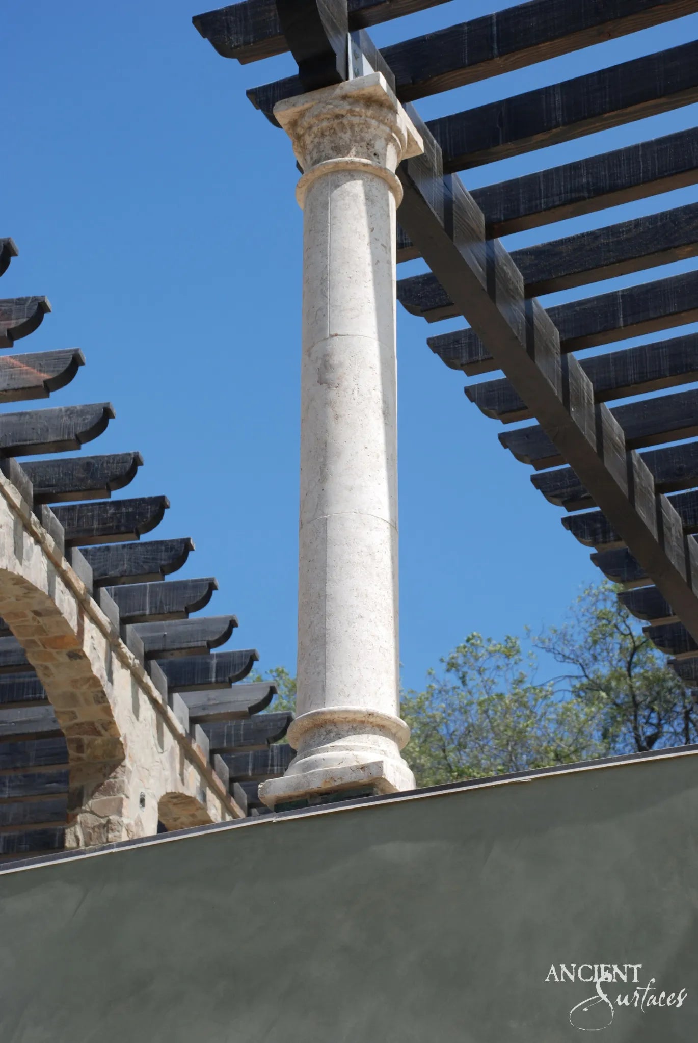 antique-limestone-columns-natural-stone-columns-historic-architectural-elements-reclaimed-limestone-columns-weathered-stone-columns-ancient-surfaces-antique-stone-architecture-european-antique-columns-hand-carved-limestone-columns-authentic-architectural-salvage-luxury-stone-columns-timeless-stone-design